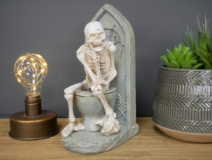 Skeleton On The Loo Gothic Ornament 2