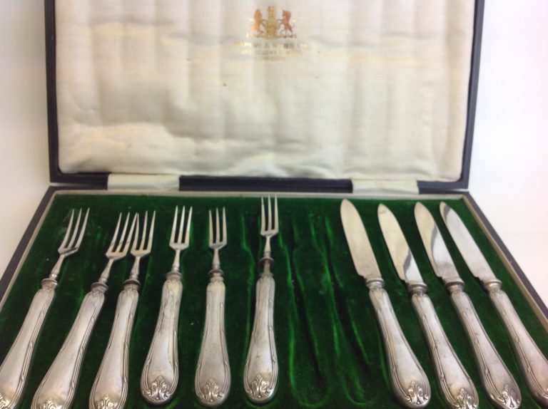 Mappin & Webb set of Knives and Forks