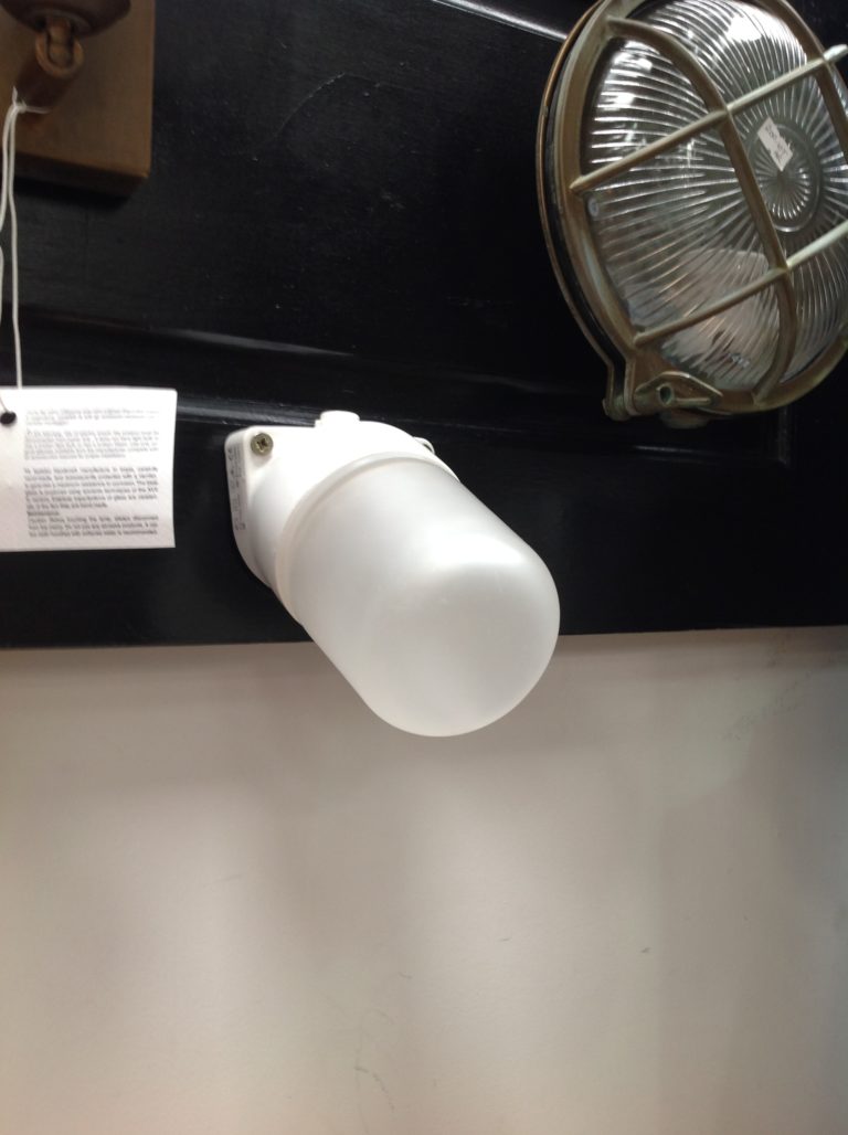 Well Glass Angled Wall Lamp [WG-401]