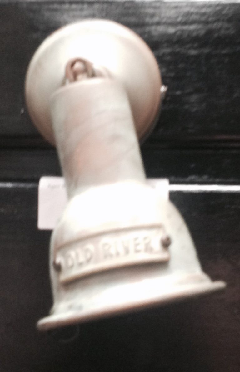 Aged brass single spotting-light [1547/GU10]