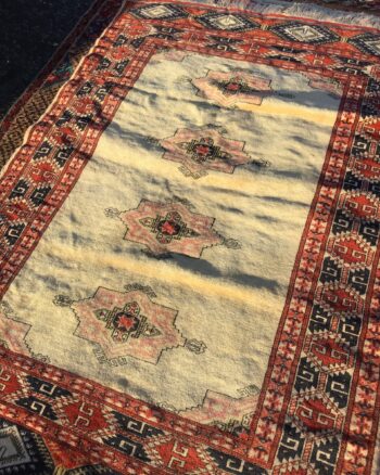 Super-fine Woven Pakistan Rug with Medallion Design 170x114cm [JA04]