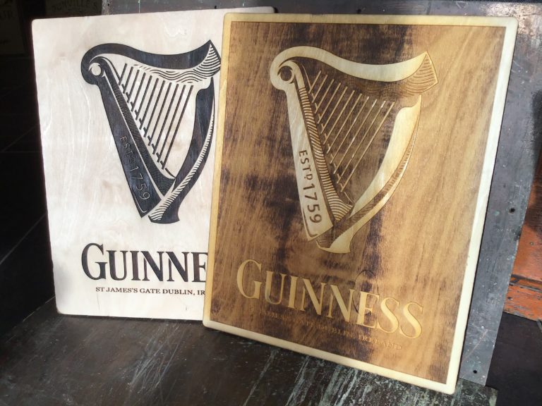 WOODEN PLAQUE 600 MM GUINNESS