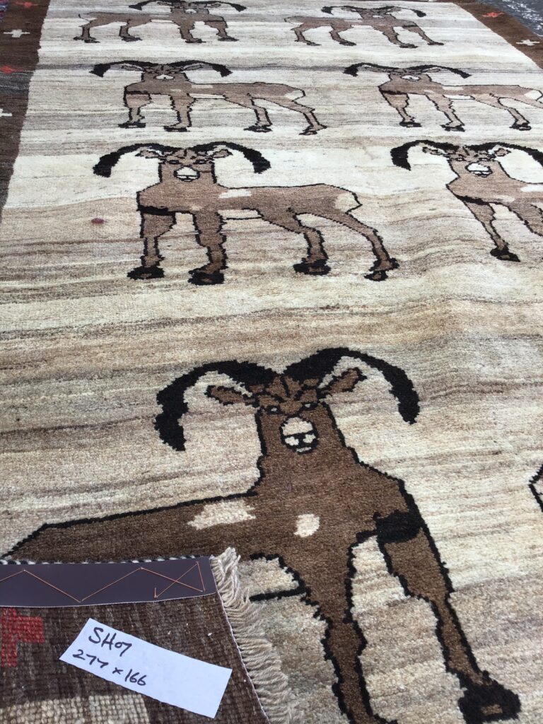 Qashqai Rug with Ibex Design 277 x 166 [SH07]