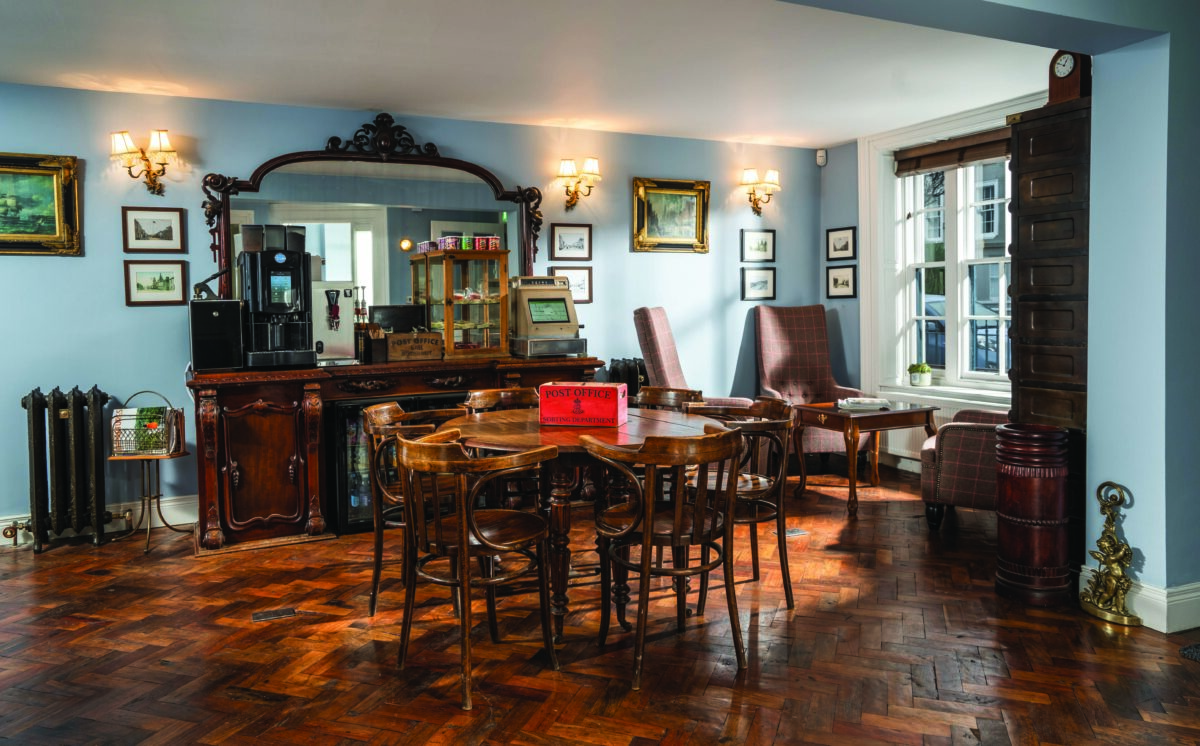 Squaring The Circle – Fit Out