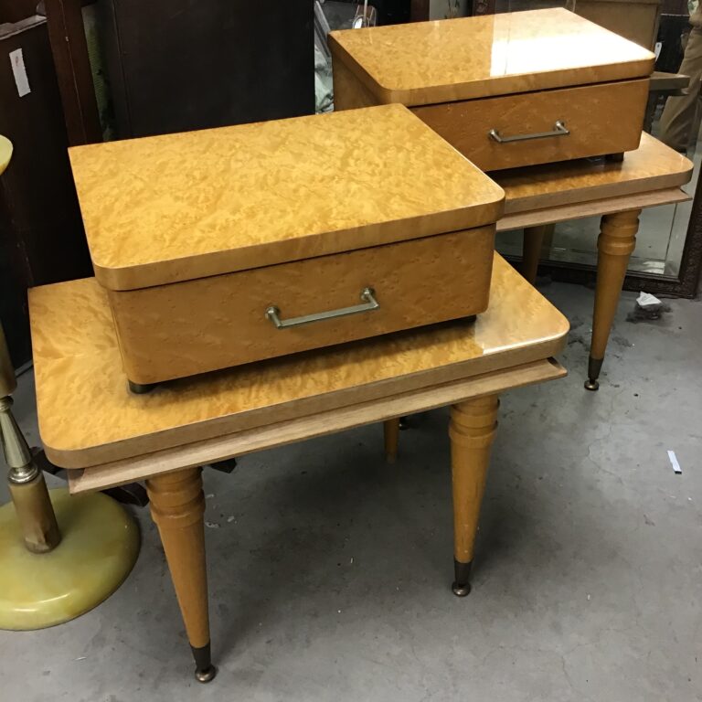 Pair of Bird’s Eye Maple Art Deco Bedside Tables