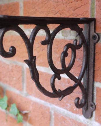 Cast Iron Ornate Shelf Bracket [22cm x 19cm]