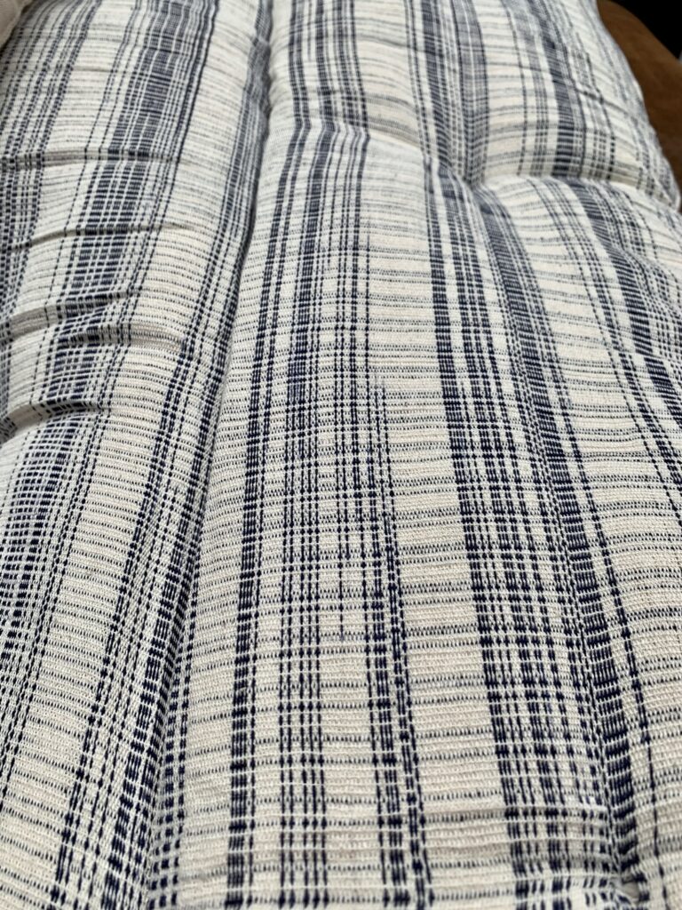 Quilted cotton Mattress - Navy & Off-white design