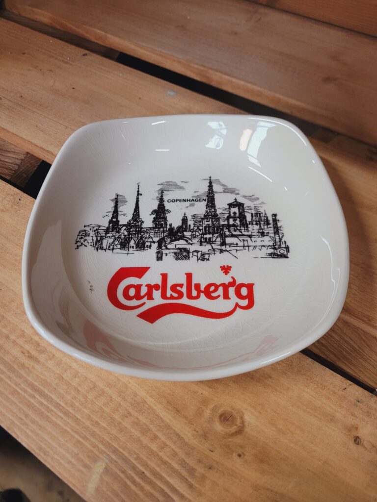 Small Carlsberg Ashtray [w355]