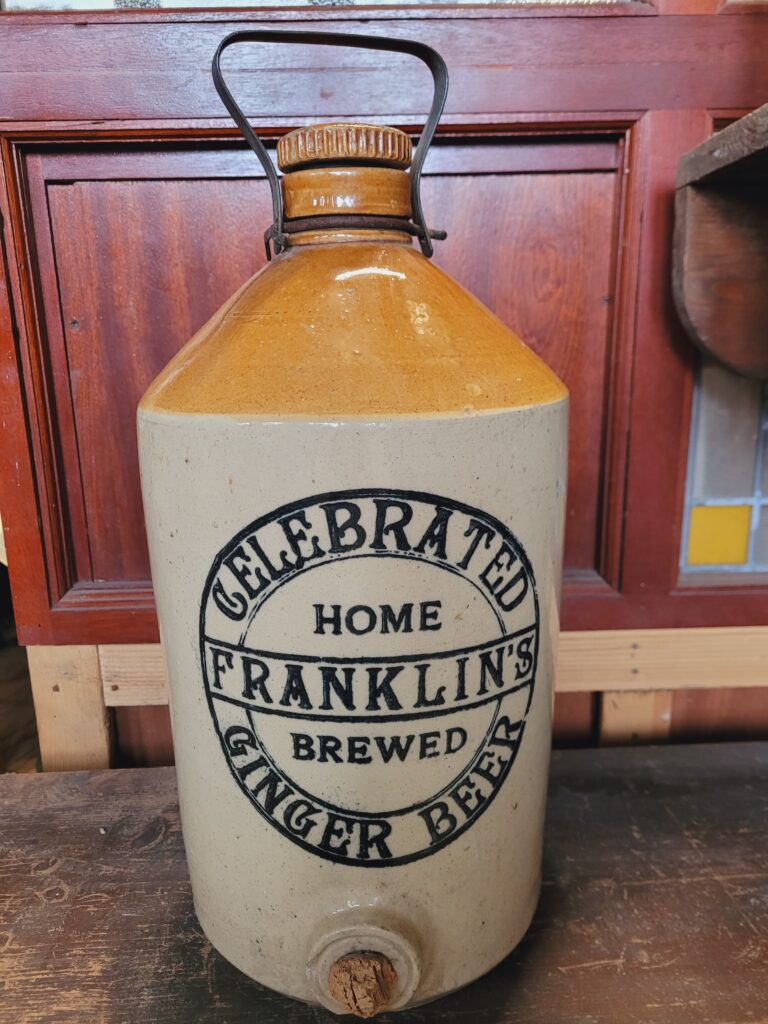 Franklin's Ginger Beer Stoneware Flagon [sw008]