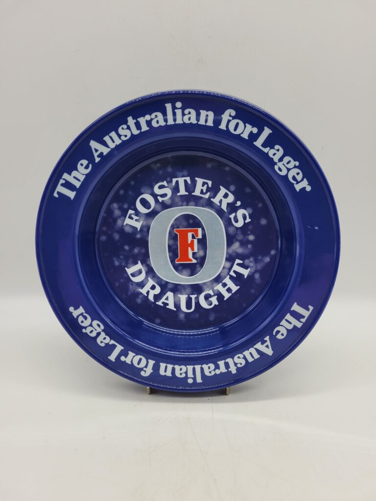 Foster's Plastic Ashtray [w466]