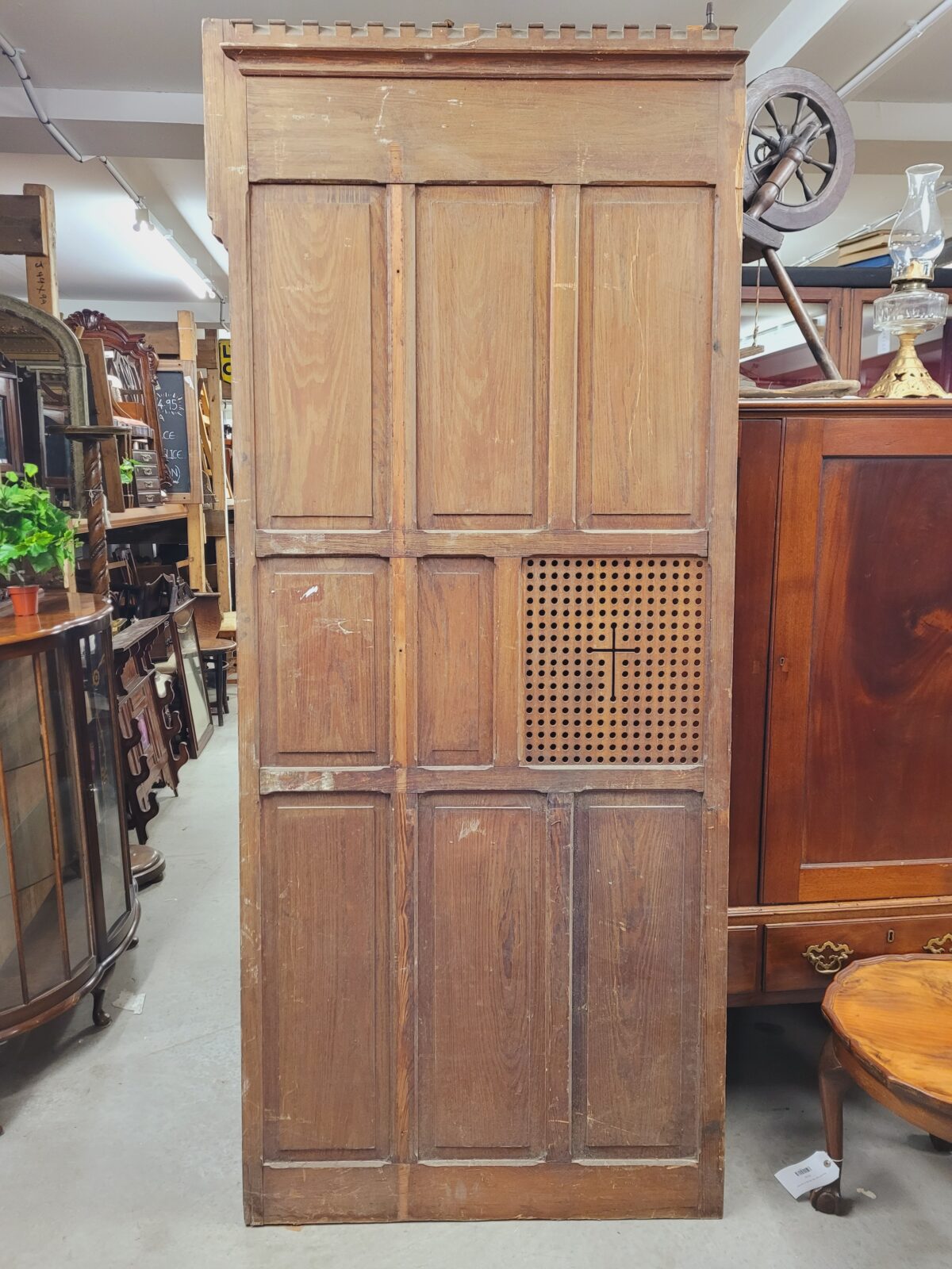 Confession Screen - On The Square Emporium
