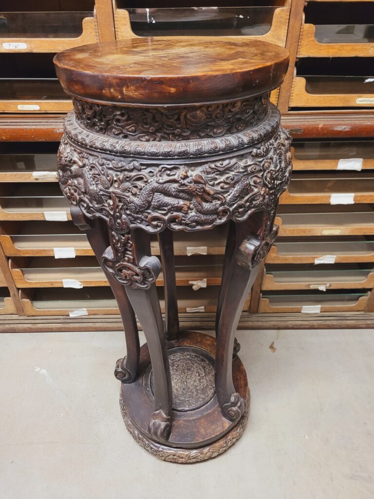 Qing Dynasty Vase Table