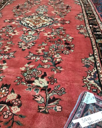 Exquisite Handwoven Persian Rug 325x172cm [SQ10]