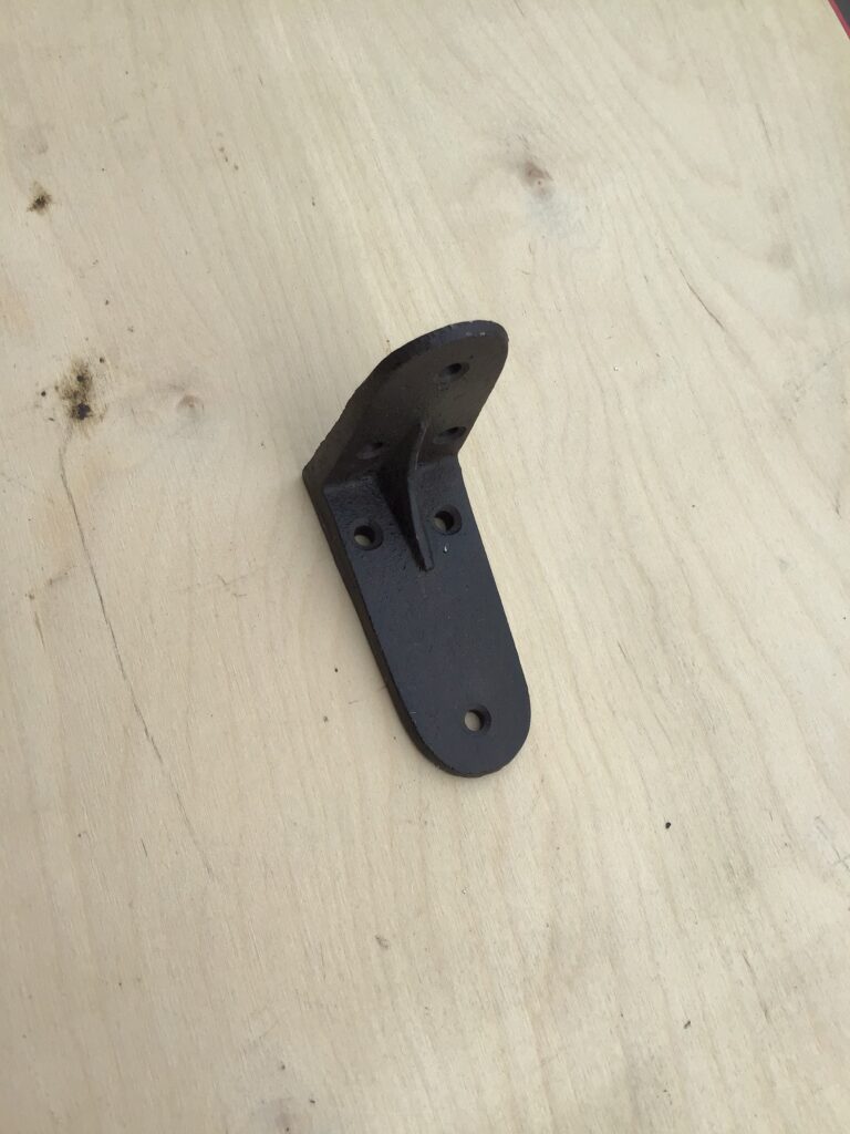 Cast Iron “L” Brackets [90mm x 70mm]