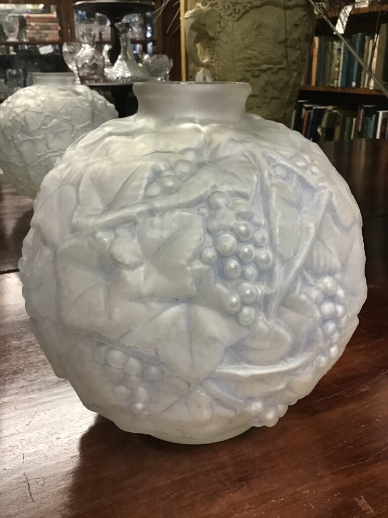 Espaivet Art Deco French Glass Vase