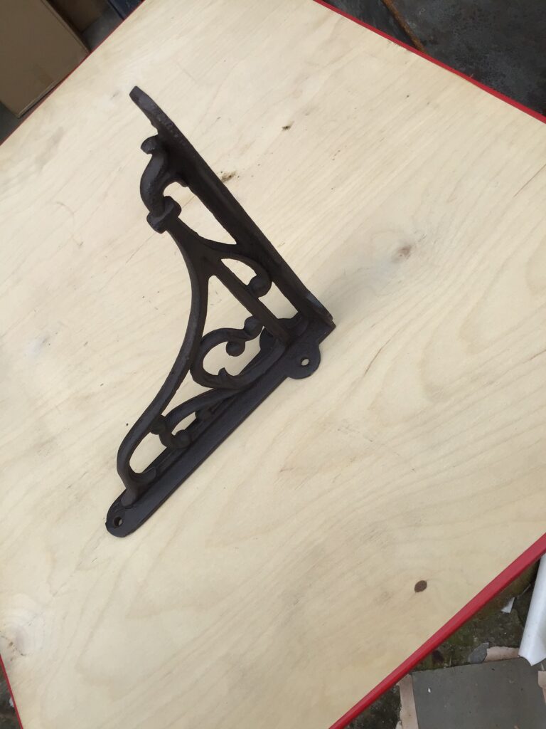 Cast Iron Ornate Shelf Bracket - Small