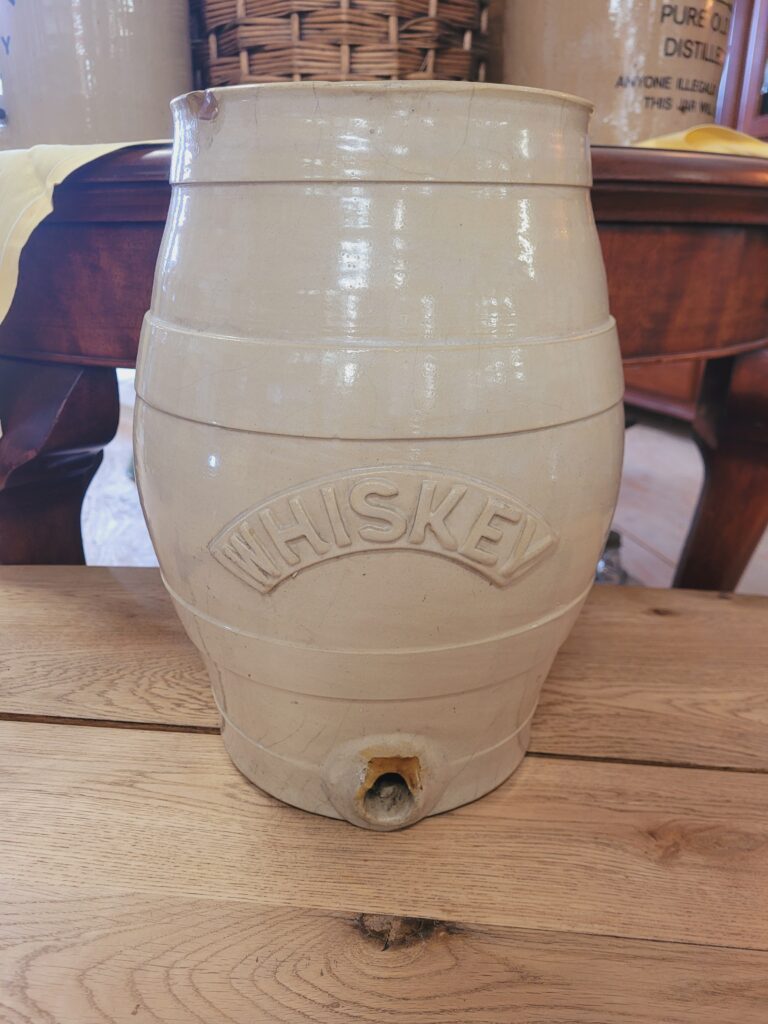 Stoneware Whiskey Decanter [sw022]
