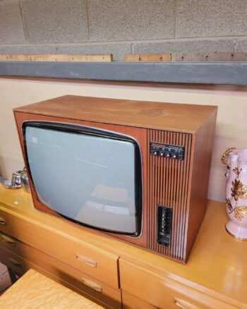 Vintage Murphy Colour Television