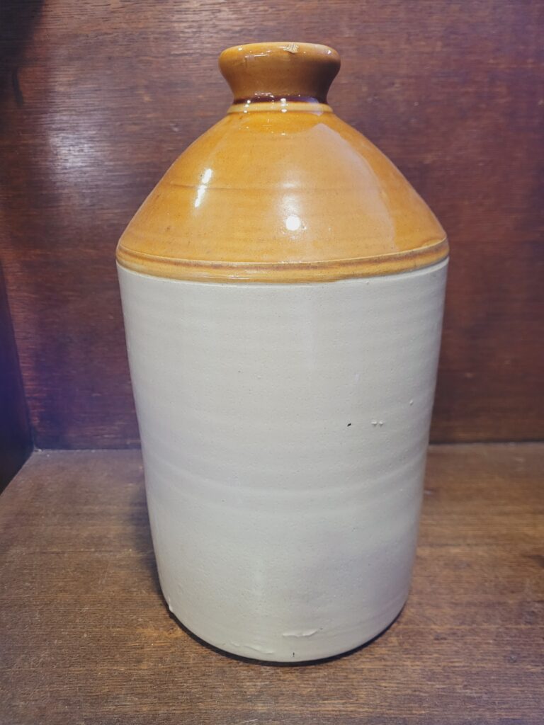 Stoneware Flagon [sw028]