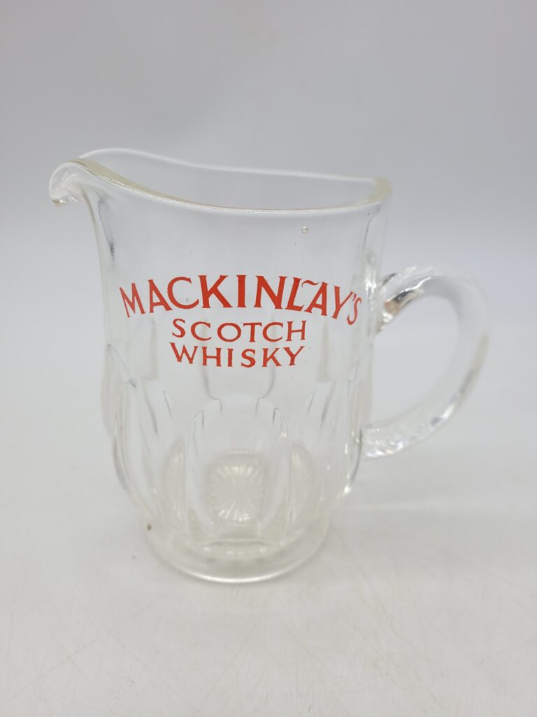 MacKinlay's Scotch Whisky Glass Jug [w533]