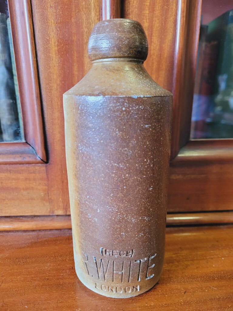 R. White London Stoneware Bottle [sw035]