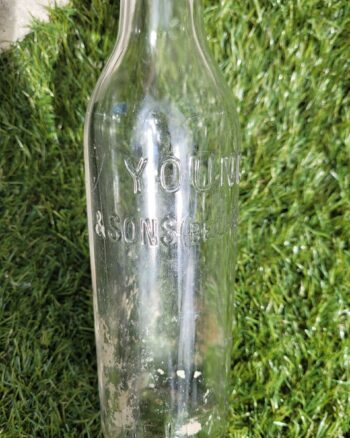 GB006 Young & Sons Belfast Bottle