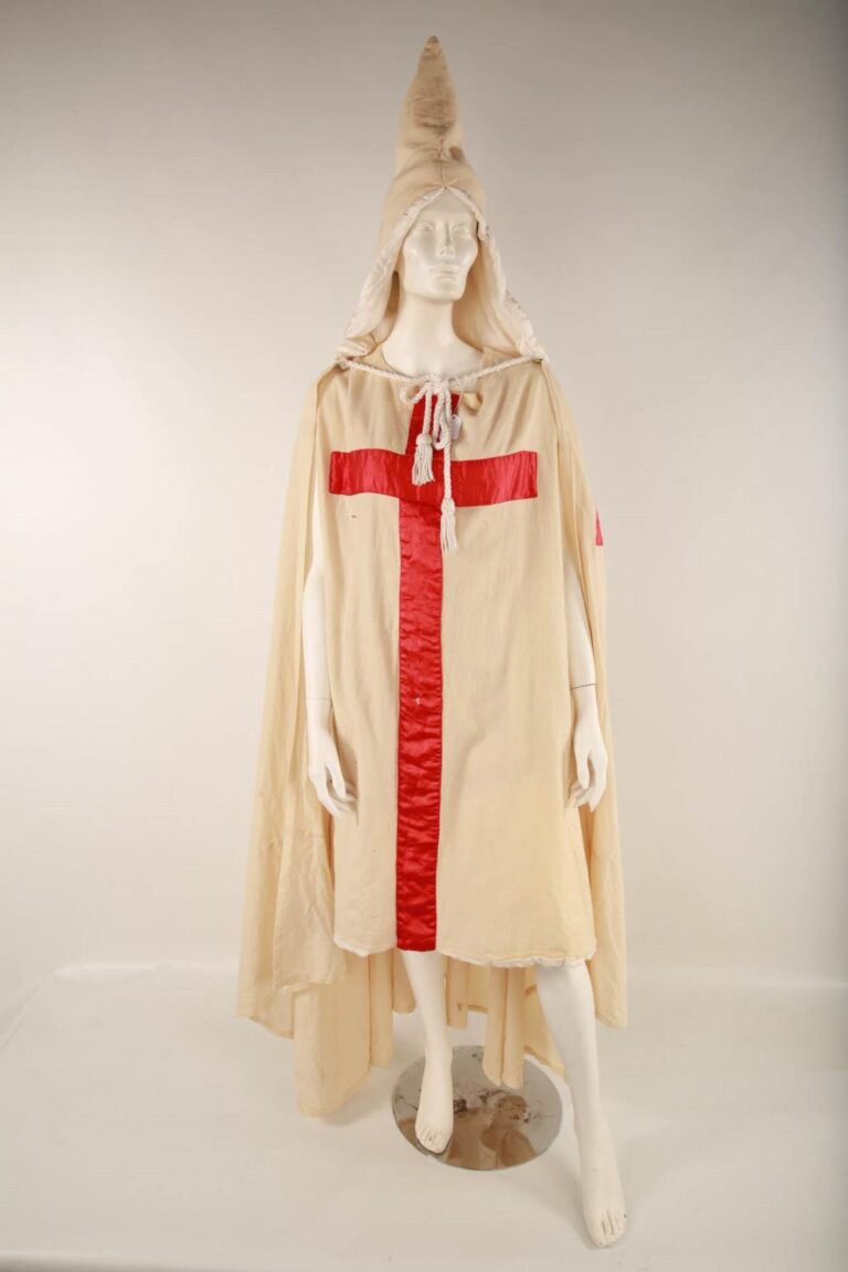 Edwardian Knight's Templar Robe