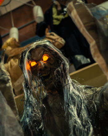 Wailing Banshee Animated Figure