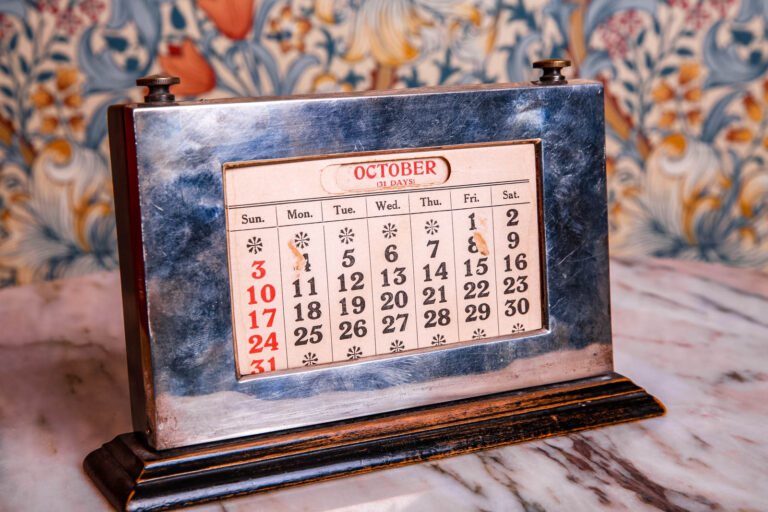 Perpetual Desk Calendar in Sterling Silver Frame