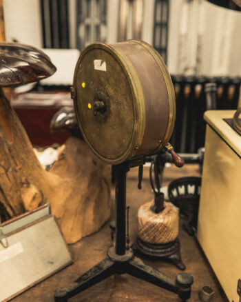 Torsion Balance for 500 Milligrams