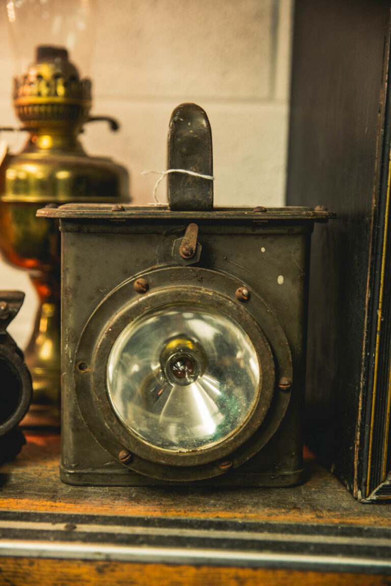 S-G MFGCO New York Vintage Lantern