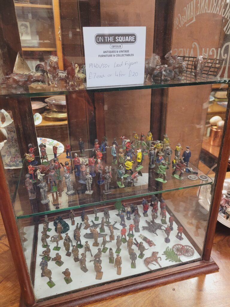 1940s/50s Lead Figures