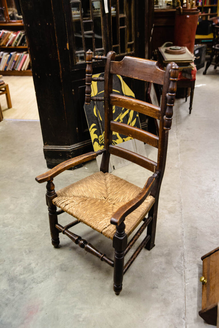 c1820 Georgian Elm & Beech Country Chair