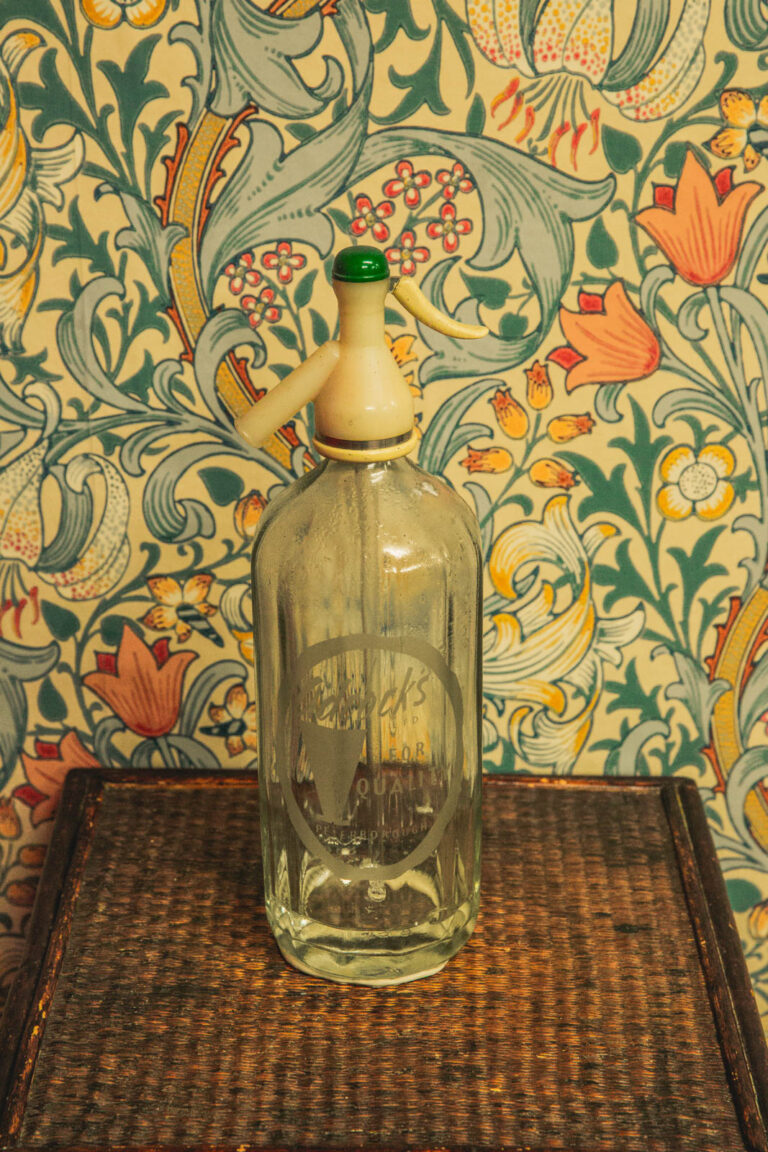 Adcock's Soda Syphon [w668]