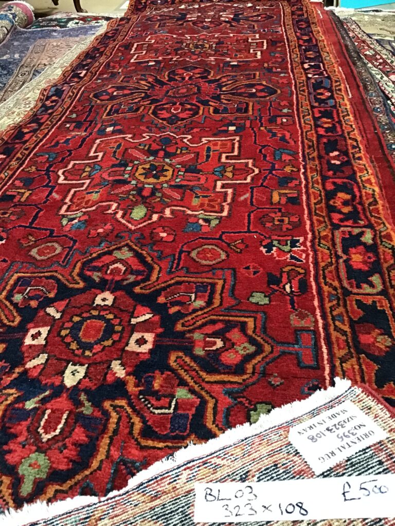 Red-ground Persian Hariz Runner rug [BL03]