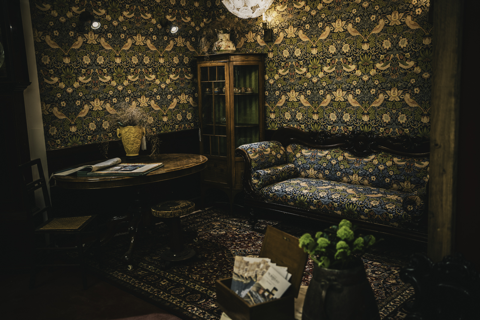Morris & Co