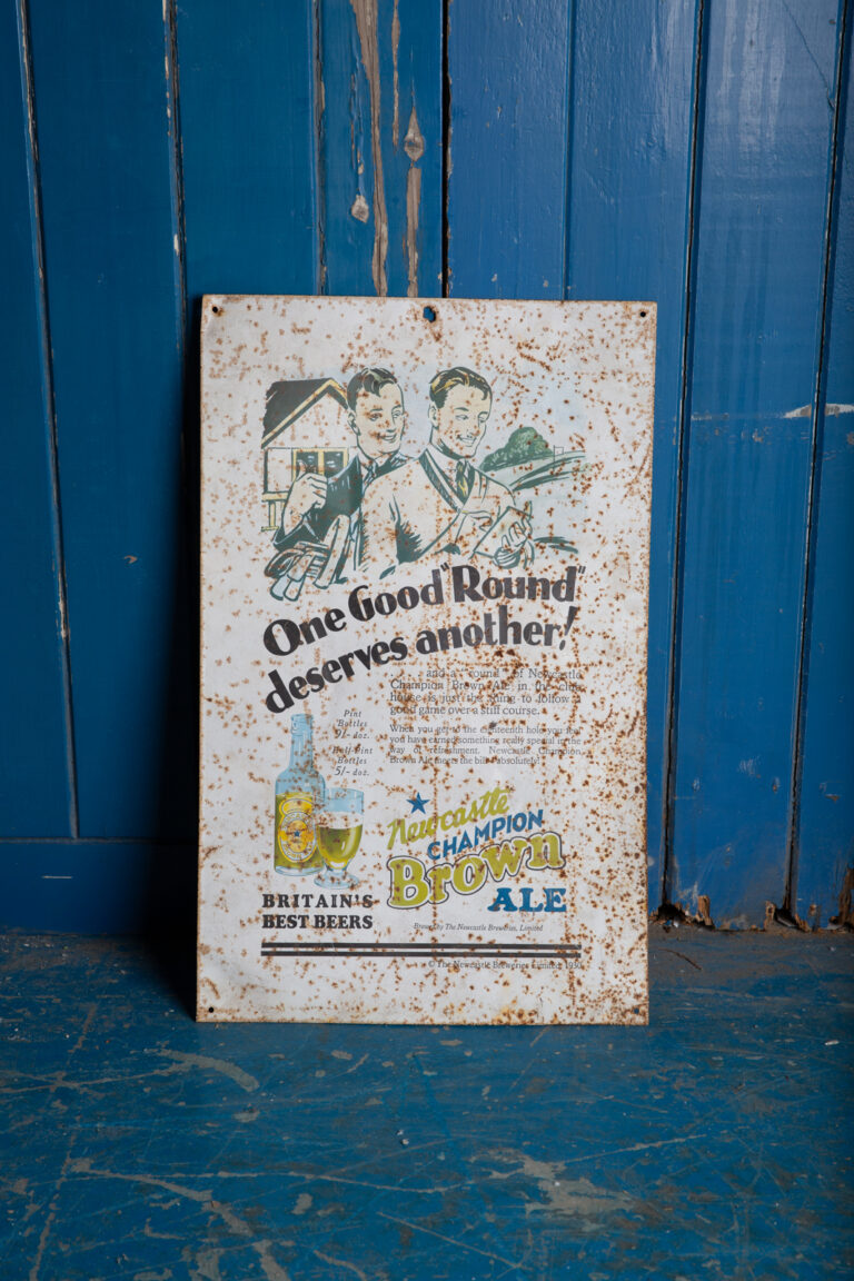 Newcastle Brown Ale Tin Sign [w024]