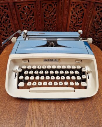 Imperial Safari Typewriter