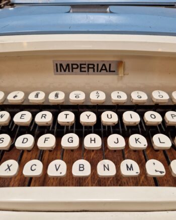 Imperial Safari Typewriter