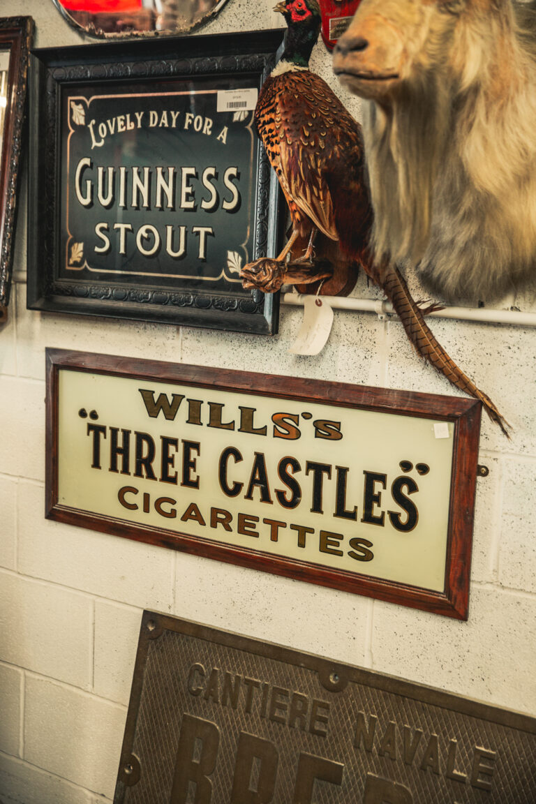 Wills's Three Castles Cigarettes Mirror [w038]