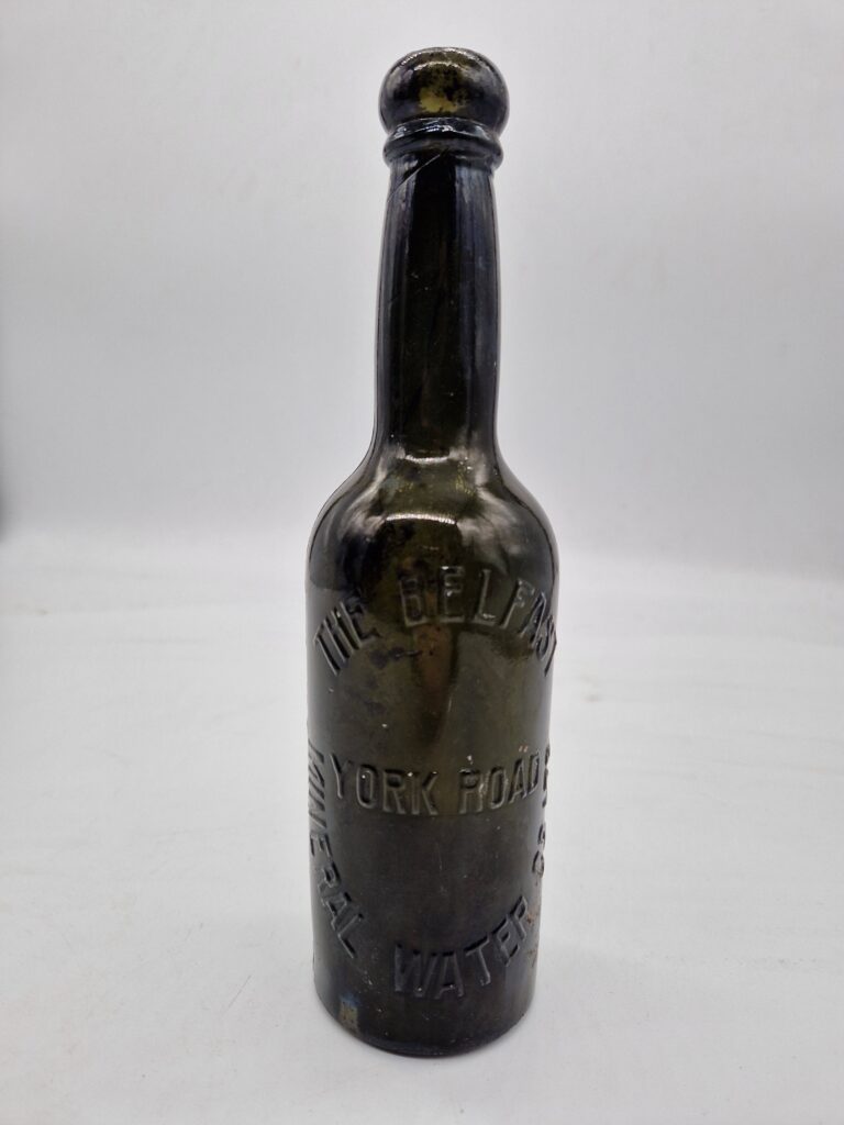 GB029 Belfast Mineral Water Co. Bottle
