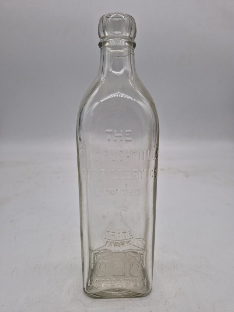 GB039 Bushmills Whiskey Bottle