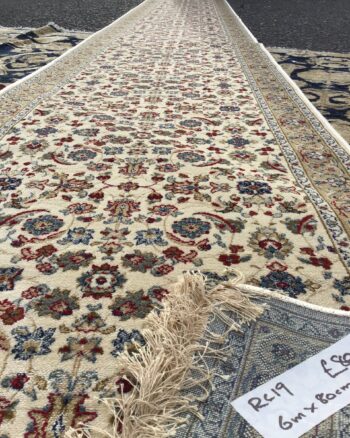 6m-long Ivory-ground Kasmir Runner [RC19]