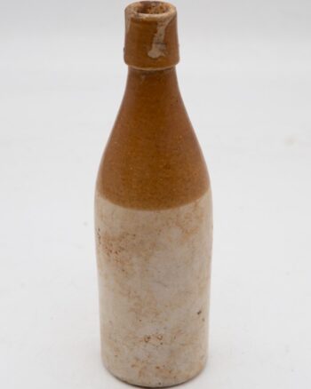 J. Wallace Gaults Edinburgh Bottle [sw060]