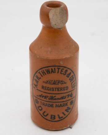 A & R Thwaites Dublin Bottle [sw058]