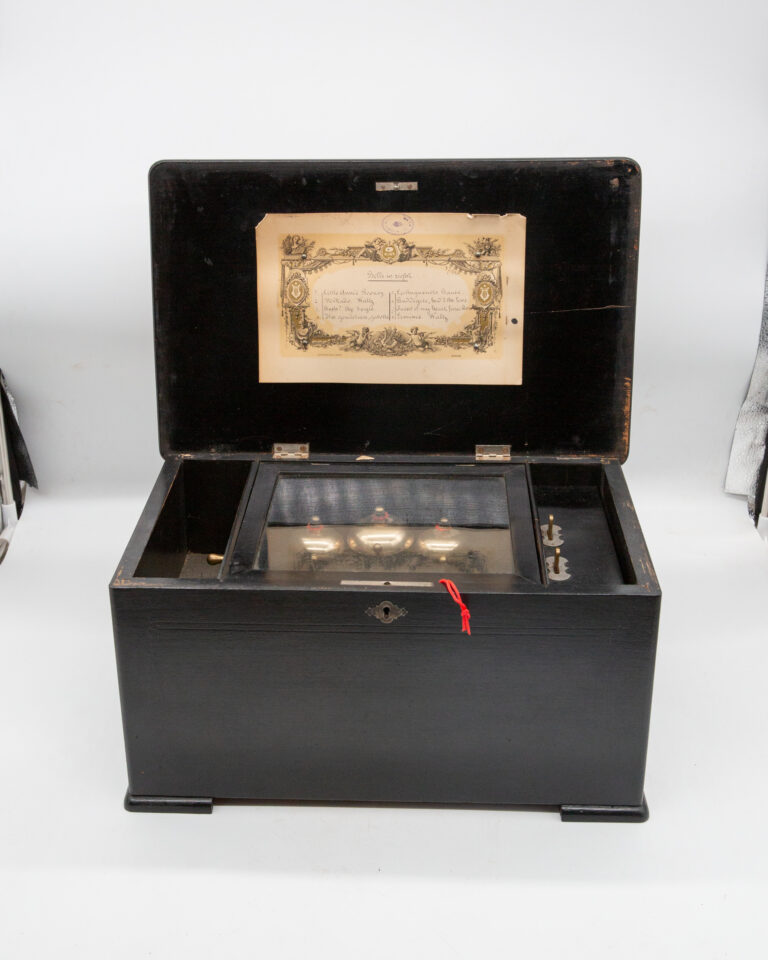 Swiss Bells-in-Sight Music Box [circa 1880]