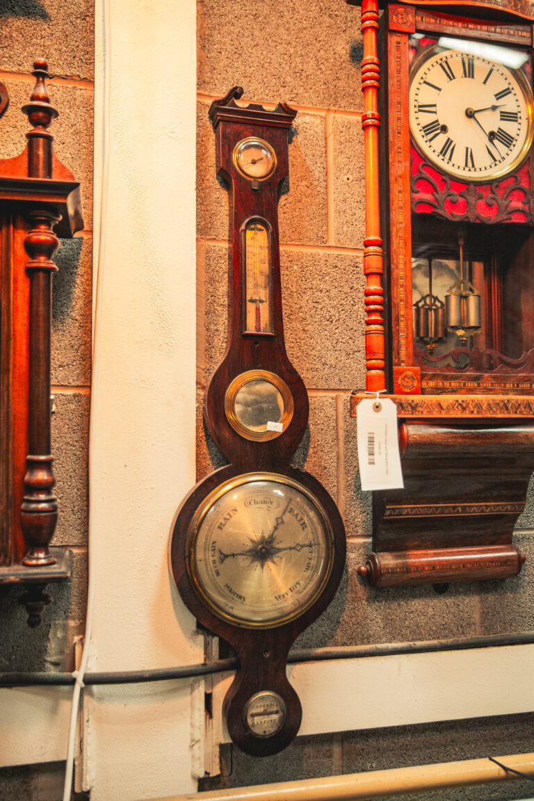 Georgian Newport Barometer
