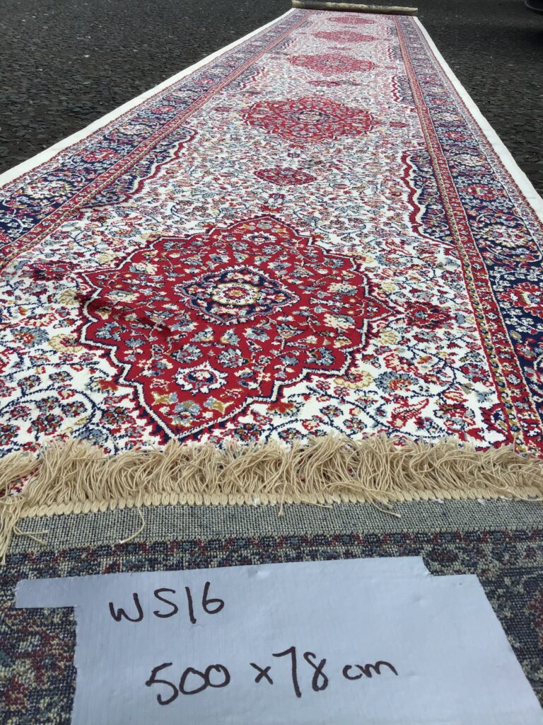 5m Ivory-ground Kashmir Runner Rug [WS16]