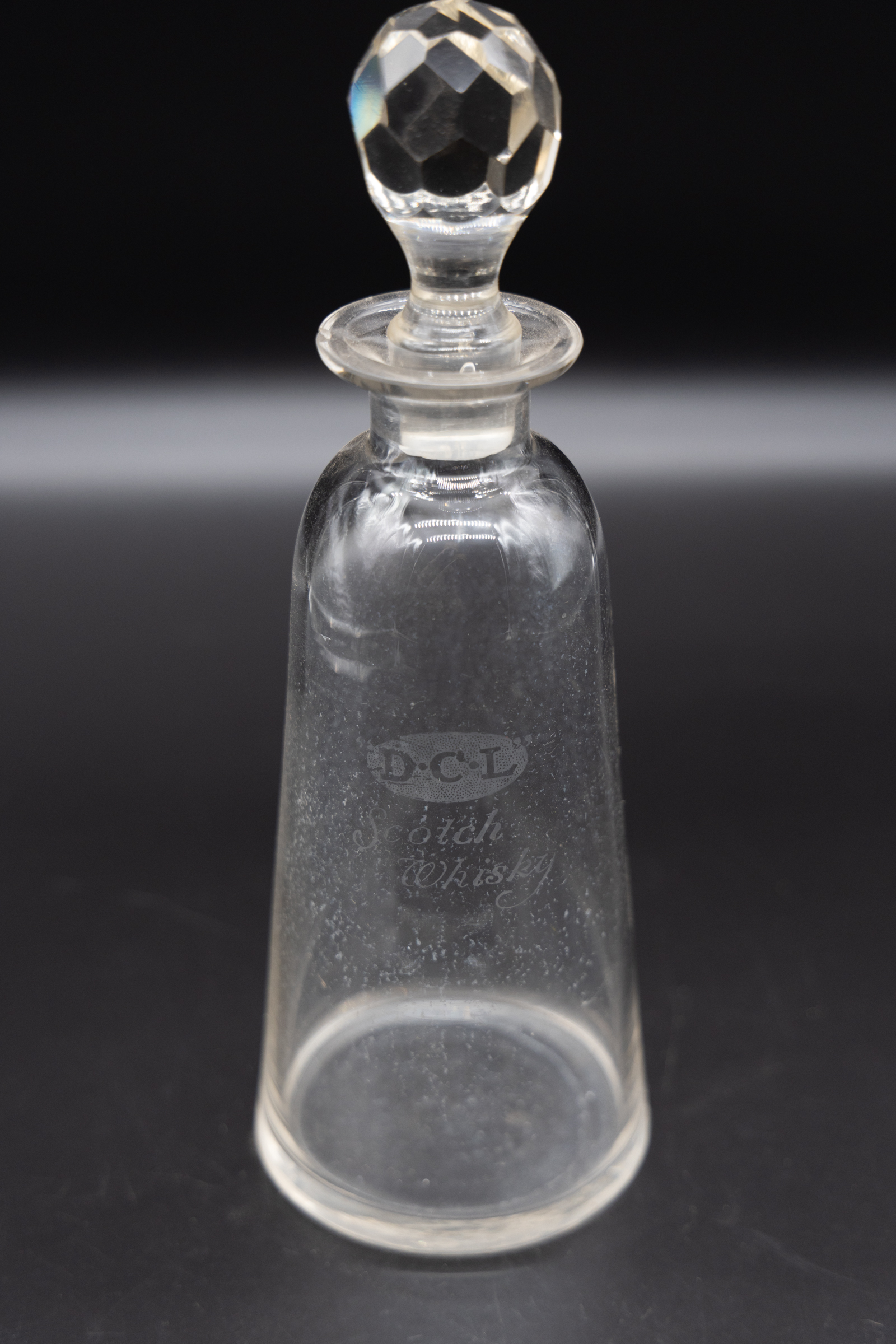 D.C.L Whisky Decanter [w191]