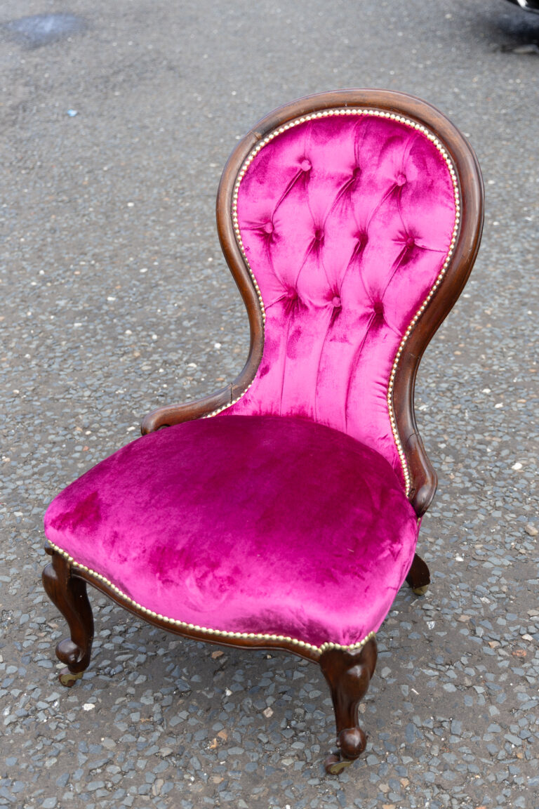 Barbie-pink Victorian Spoonback Lounge Chair